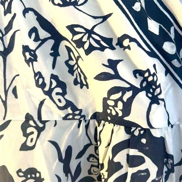 Tendency Women's V-Neck Floral Knee Length Dress Size XXL - Picture 3 of 7